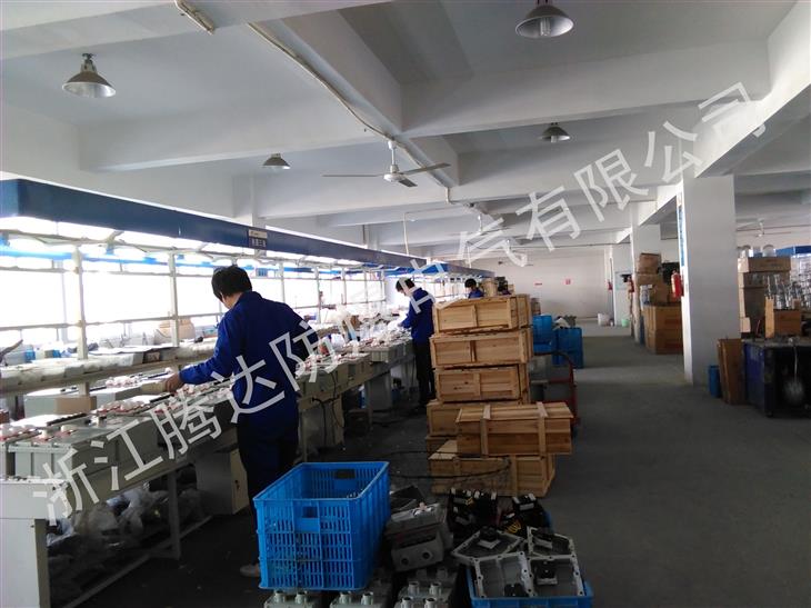 防爆配电箱装配工